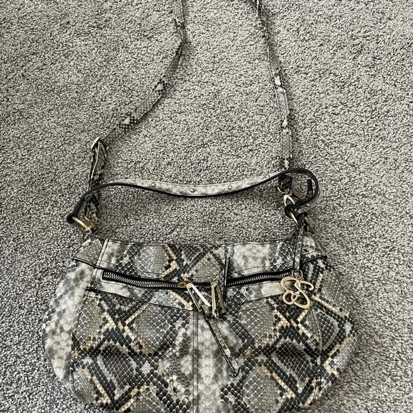 Stylish Snake Print Shoulder Bag - Picture 4 of 4